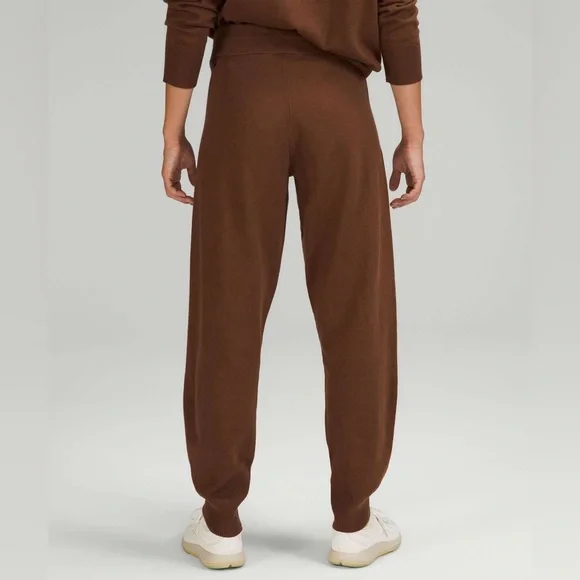 Lululemon brown cotton cashmere knit mid rise joggers - Picture 4 of 4
